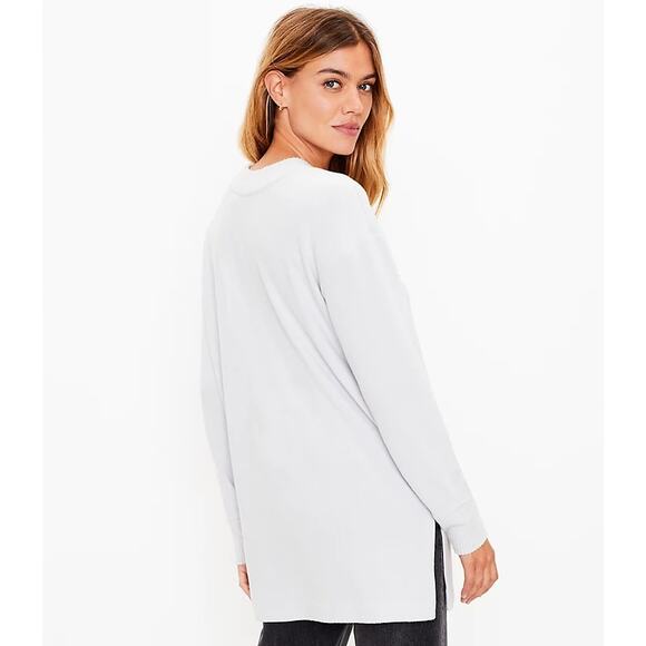 Ann Taylor Loft Light Ice Blue V-neck Tunic Long Sleeve Ribbed Sweater - Picture 3 of 9